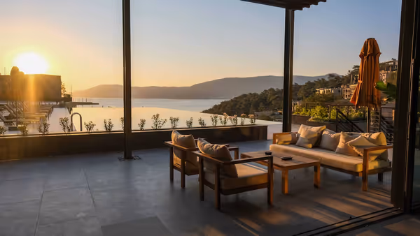 Bulgari Hotels: A Complete Review of the Fastest Growing Luxury Hotel Brand